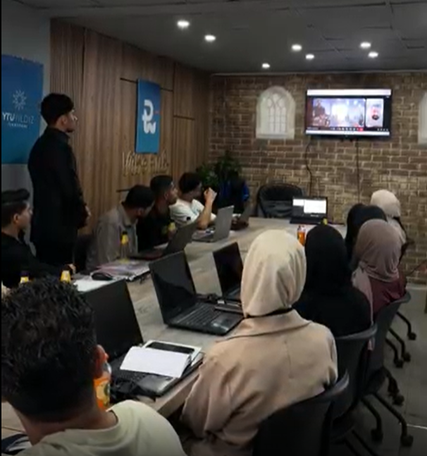 ورشة في يلدز تكنوبارك